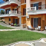 Foinikounta View Appart hôtel