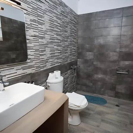 Foinikounta View Apartahotel