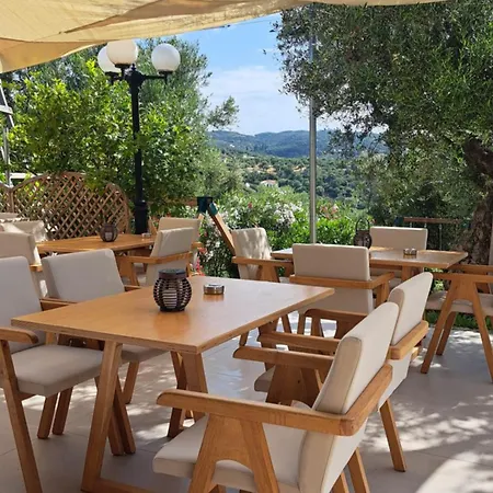 Foinikounta View Apartahotel