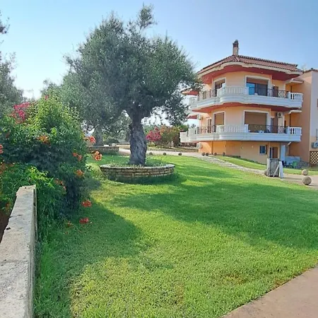 Foinikounta View *