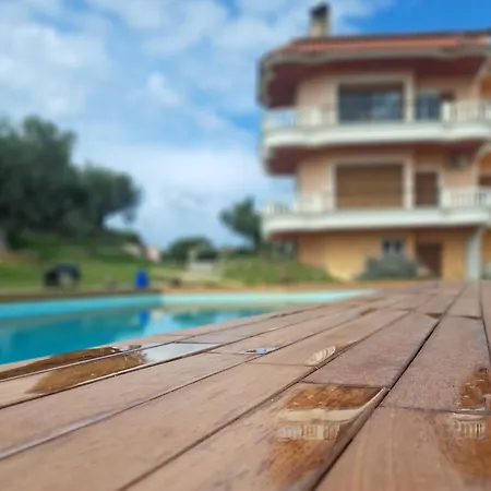 Foinikounta View Апарт-отель 3*