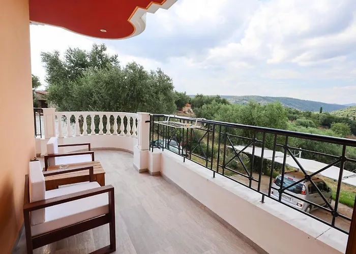 Apartmanhotel Foinikounta View 3*