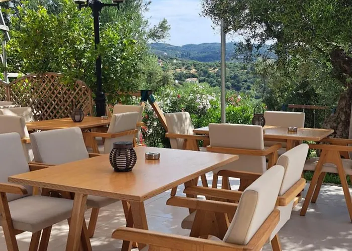 Foinikounta View Apartmanhotel
