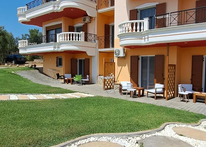 Foinikounta View Apartmanhotel